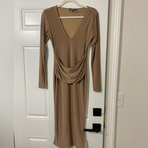 Missguided Plunge Waist band Midi Dress